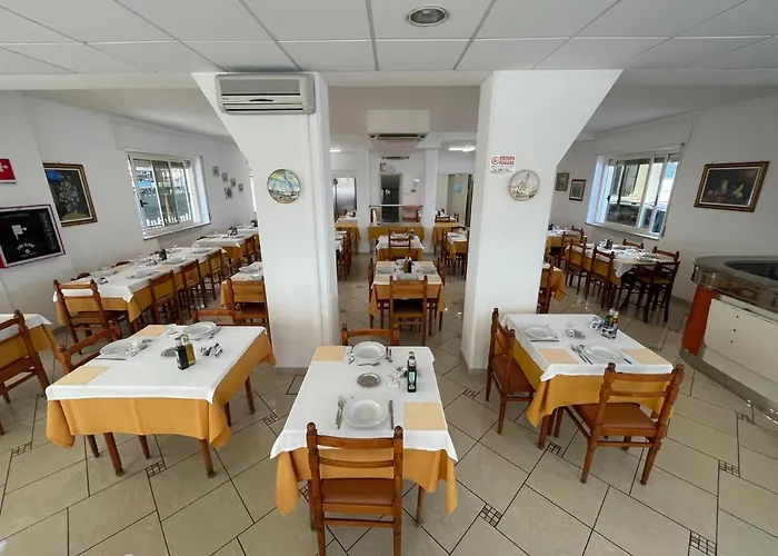 Desiree 2* Альба-Адриатика