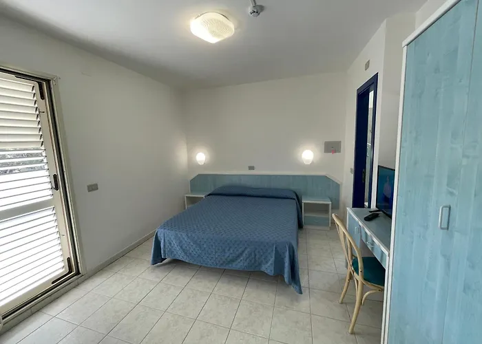 Desiree Отель 2*